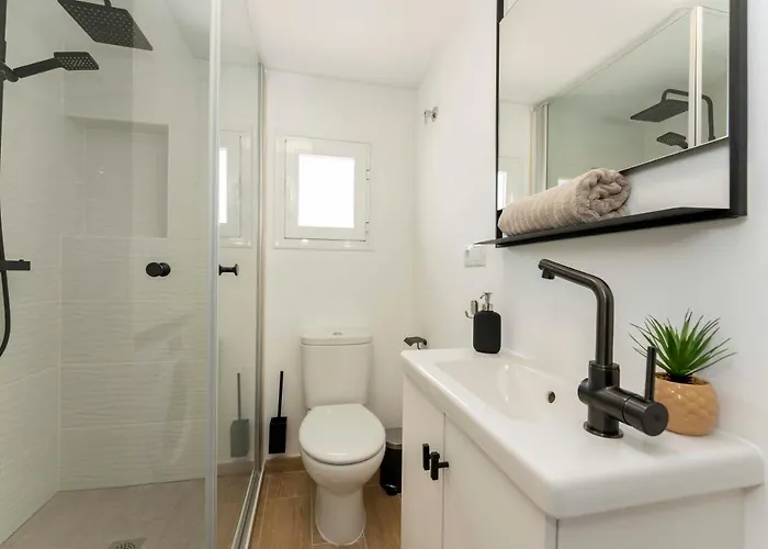 2 Cerca De La Playa En Casco Historico *