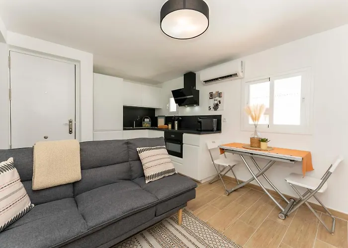 2 Cerca De La Playa En Casco Historico *